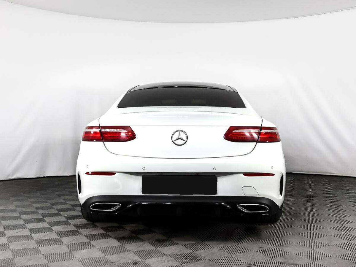Mercedes-Benz E-Класс с пробегом — 2017 год. Фото: #5