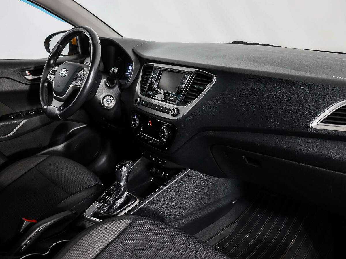 Hyundai Solaris с пробегом — 2017 год. Фото: #10