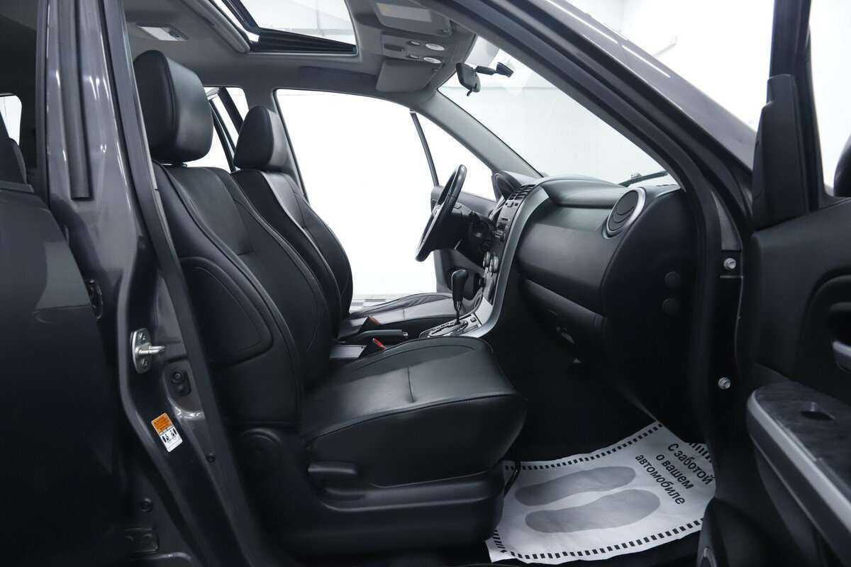 Suzuki Grand Vitara с пробегом — 2012 год. Фото: #16