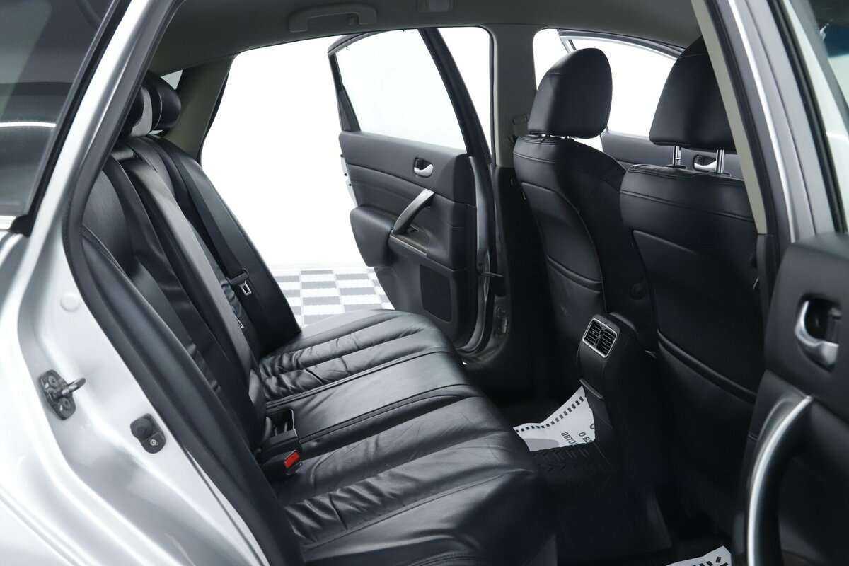 Nissan Teana с пробегом — 2013 год. Фото: #19