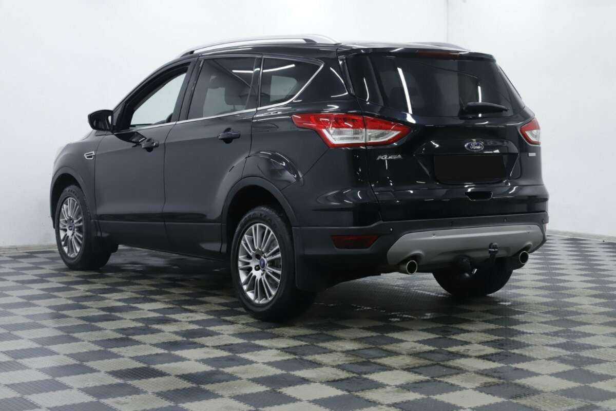 Ford Kuga с пробегом — 2016 год. Фото: #1