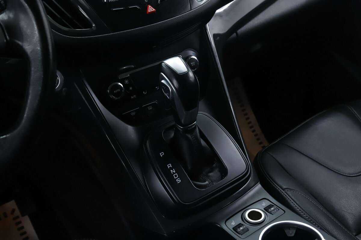 Ford Kuga с пробегом — 2016 год. Фото: #15