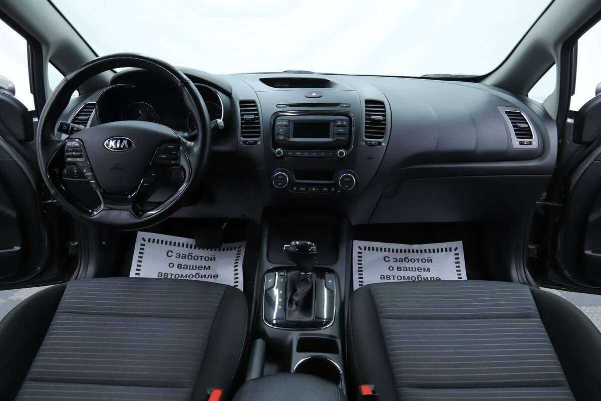 Kia Cerato с пробегом — 2018 год. Фото: #9