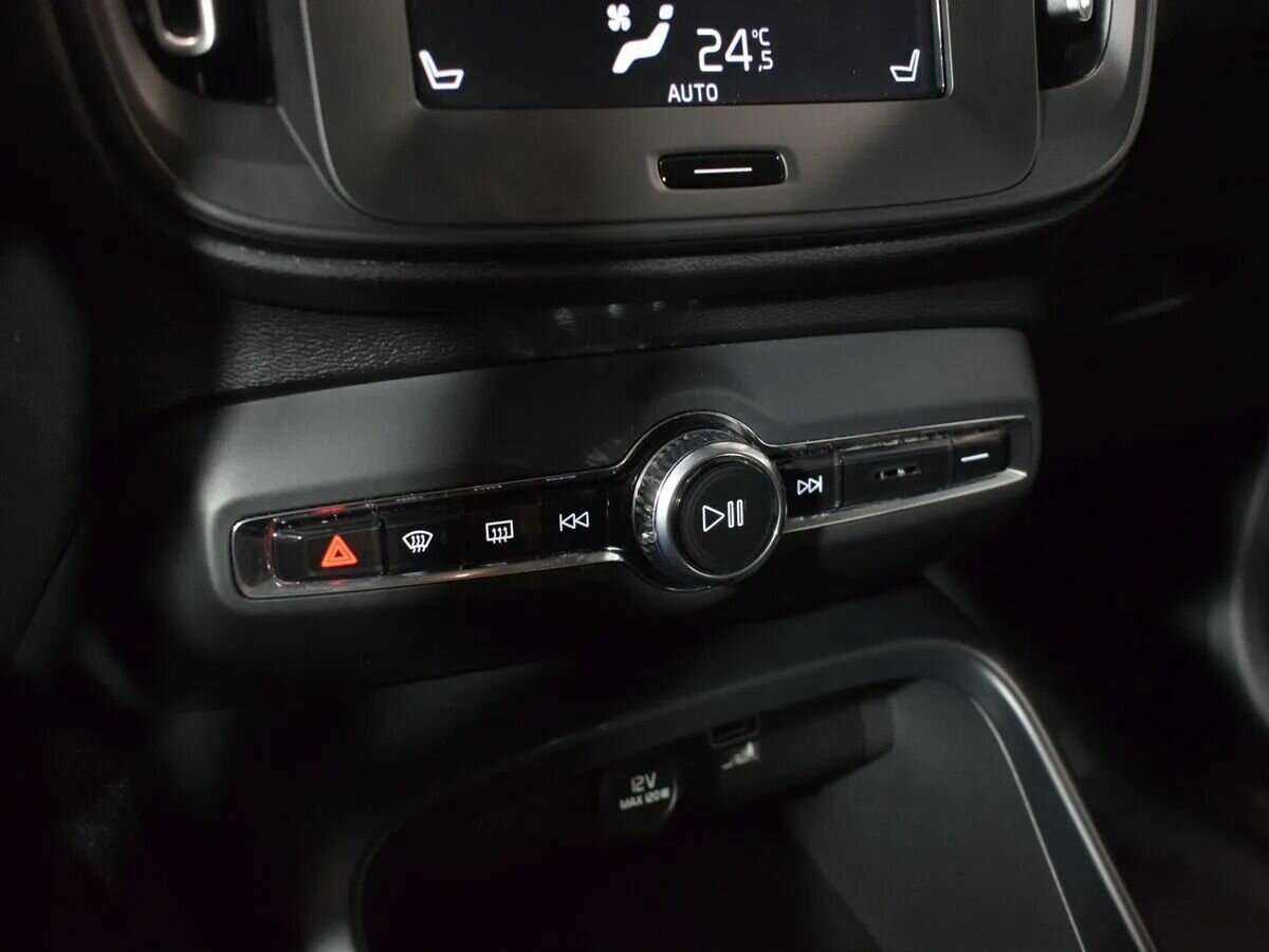Volvo XC40 с пробегом — 2019 год. Фото: #18