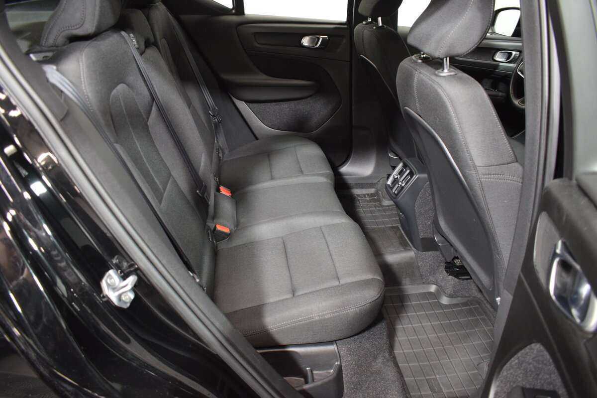 Volvo XC40 с пробегом — 2019 год. Фото: #11