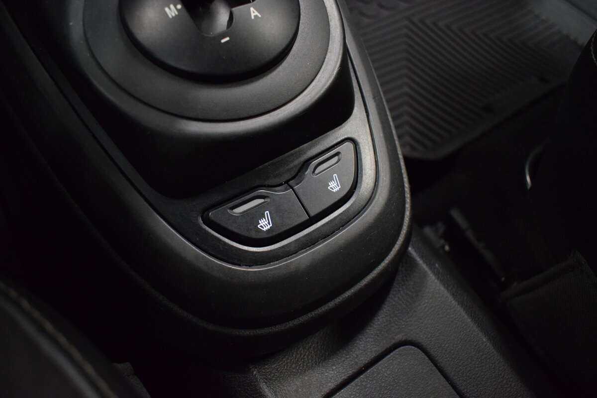 Lada (ВАЗ) Vesta с пробегом — 2016 год. Фото: #17