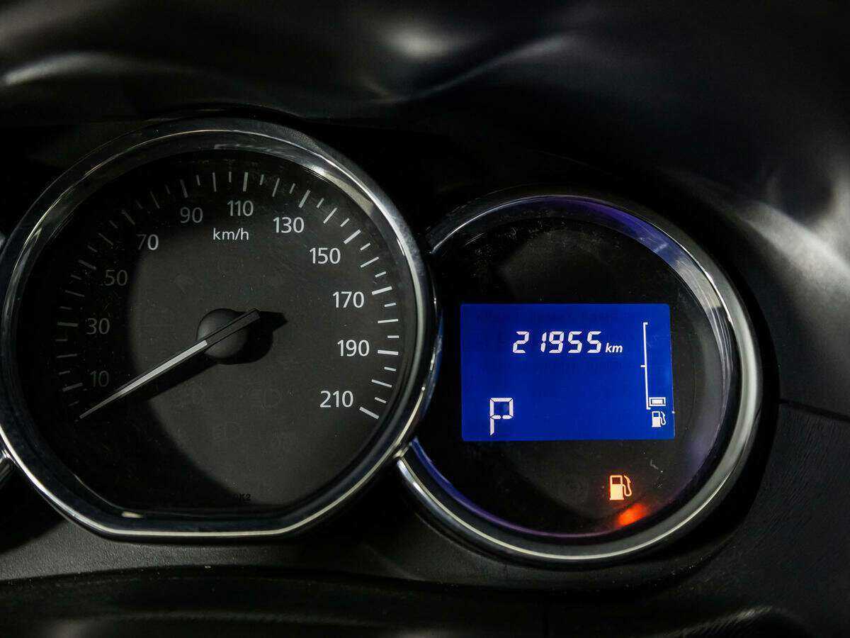 Nissan Terrano с пробегом — 2018 год. Фото: #11