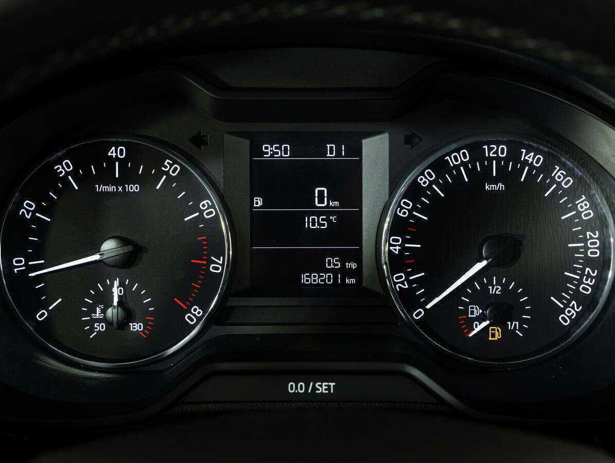 Skoda Octavia с пробегом — 2014 год. Фото: #11