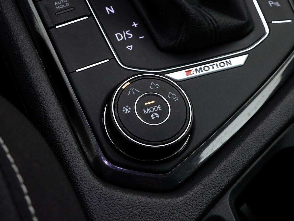 Volkswagen Tiguan с пробегом — 2018 год. Фото: #15