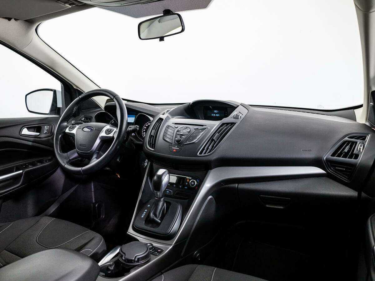 Ford Kuga с пробегом — 2016 год. Фото: #6