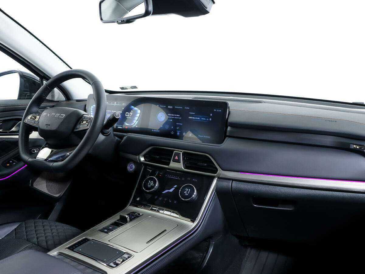EXEED TXL с пробегом — 2023 год. Фото: #8
