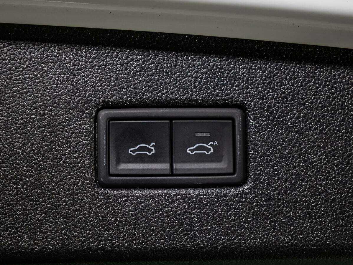 Volkswagen Tiguan с пробегом — 2021 год. Фото: #16