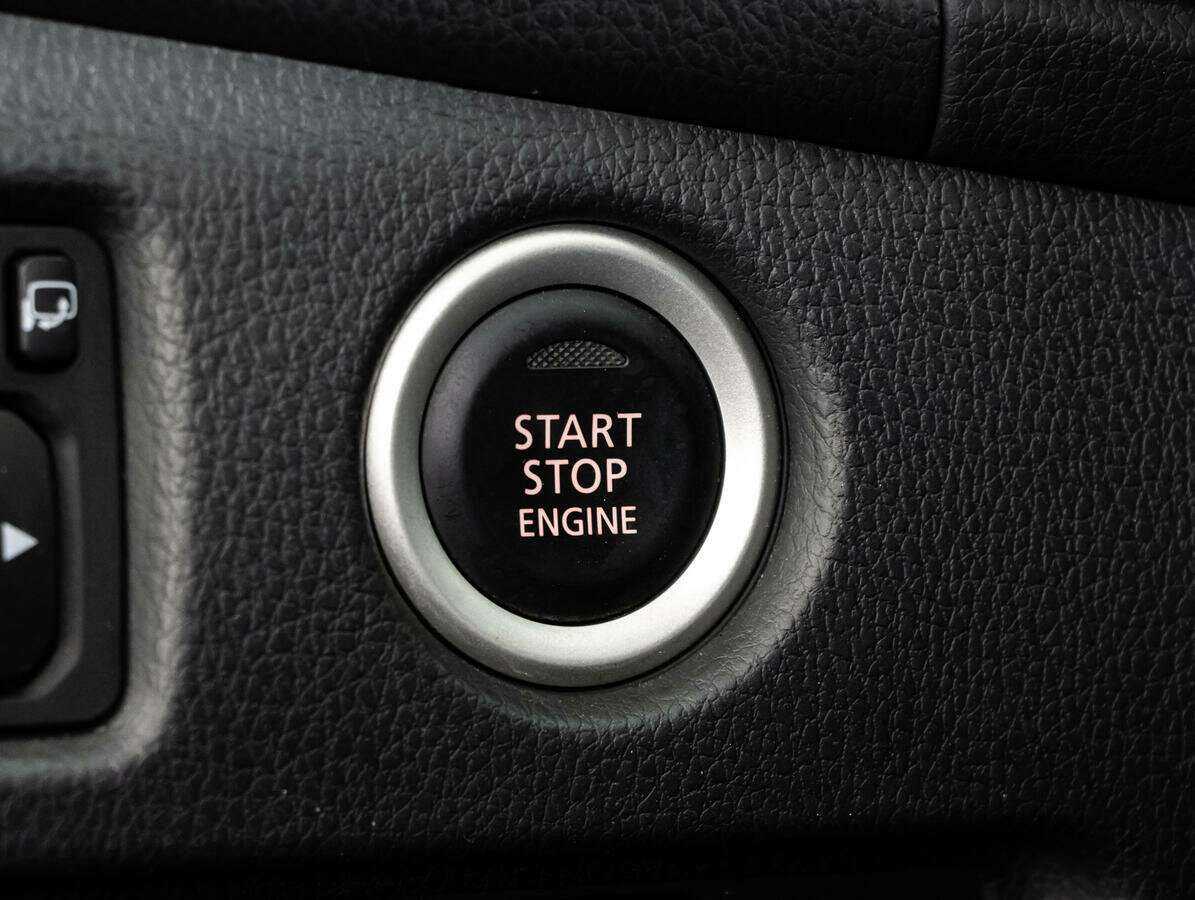 Mitsubishi Pajero Sport с пробегом — 2017 год. Фото: #13