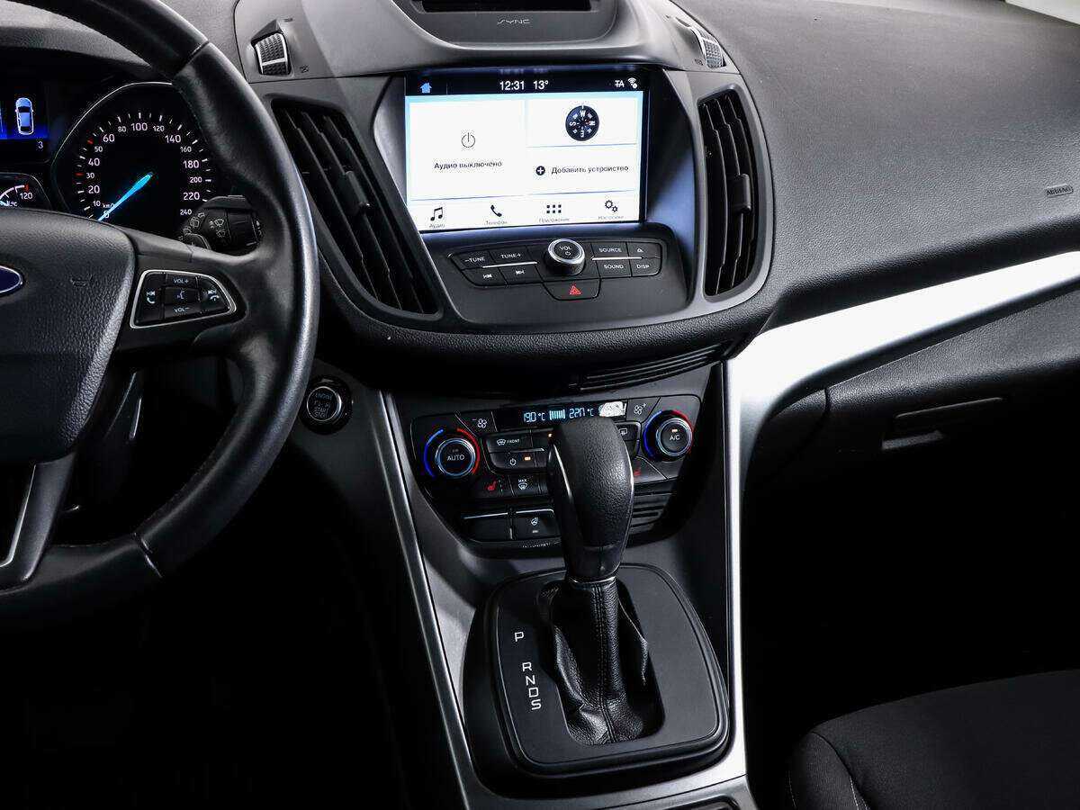 Ford Kuga с пробегом — 2018 год. Фото: #9