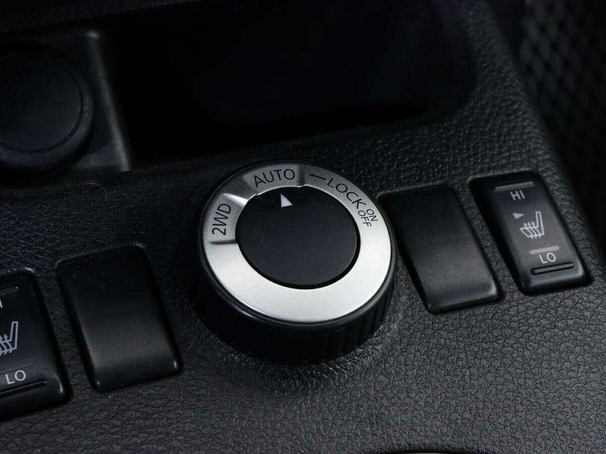 Nissan X-Trail с пробегом — 2012 год. Фото: #13