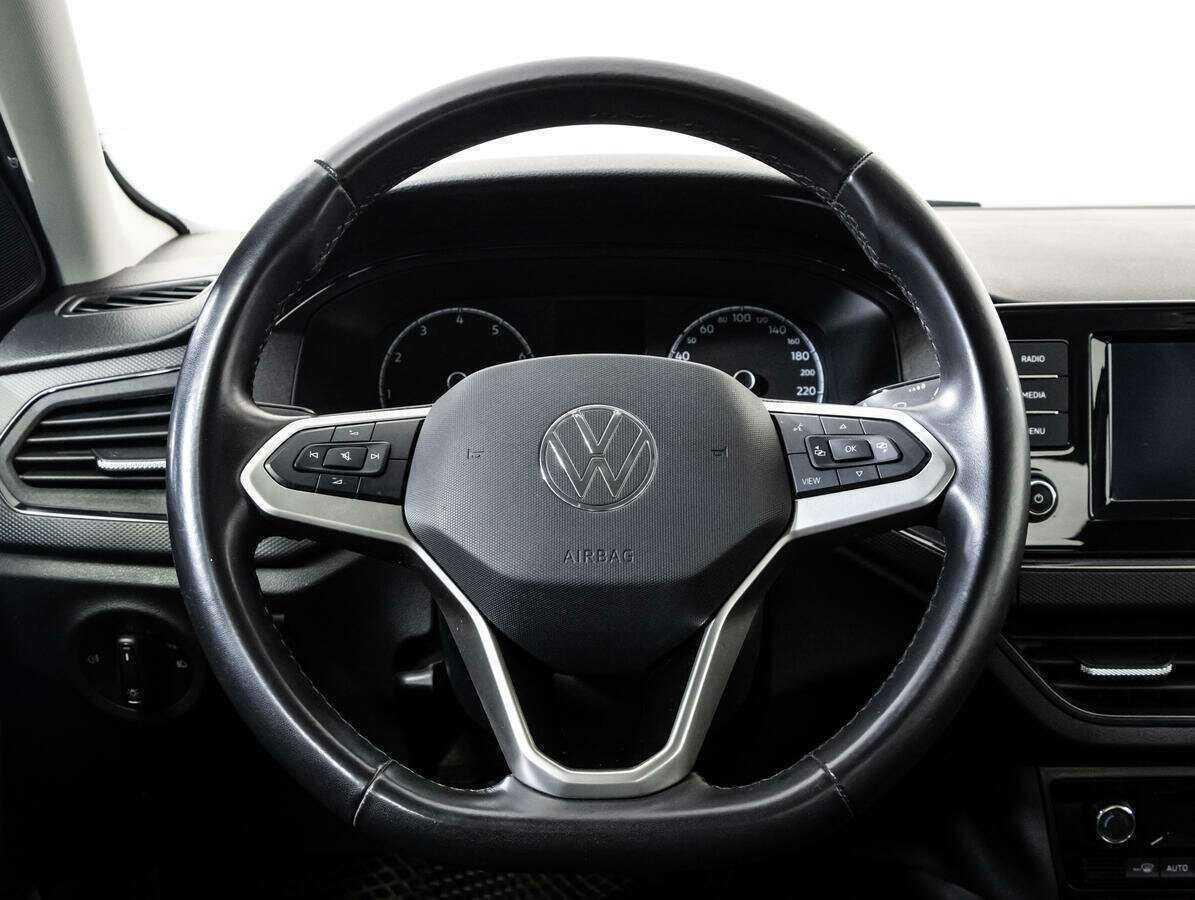 Volkswagen Polo с пробегом — 2021 год. Фото: #11