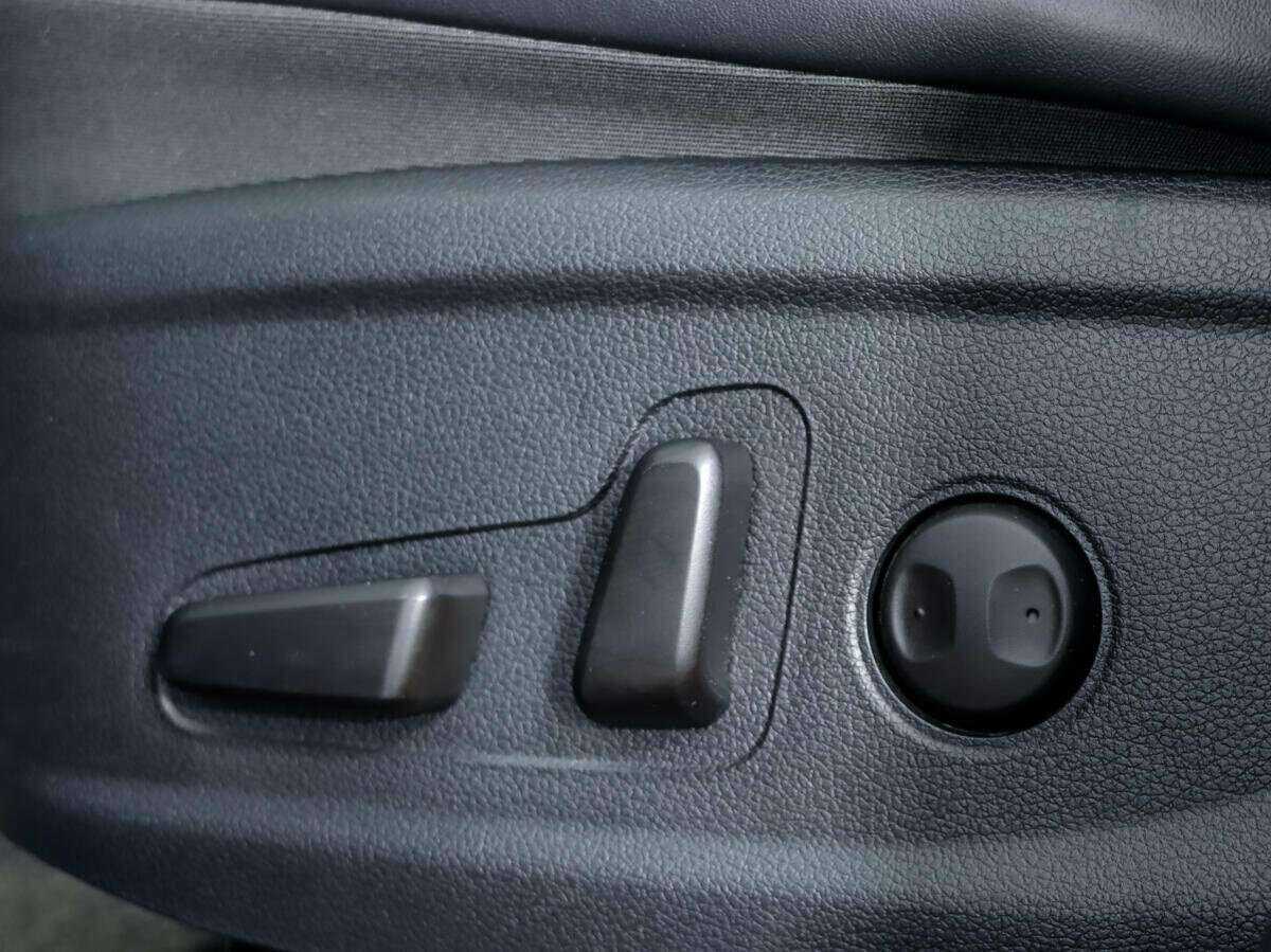 Hyundai Santa Fe с пробегом — 2018 год. Фото: #9