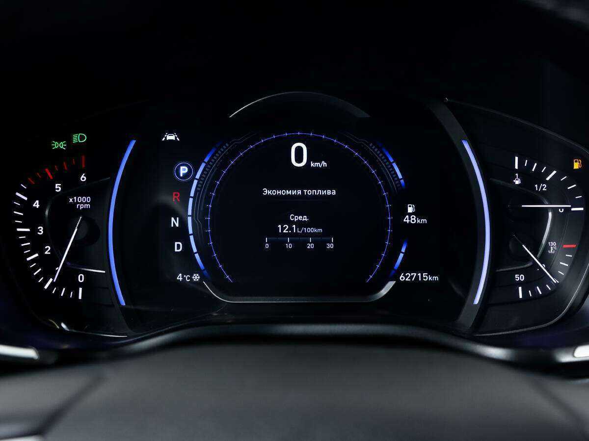 Hyundai Santa Fe с пробегом — 2018 год. Фото: #19