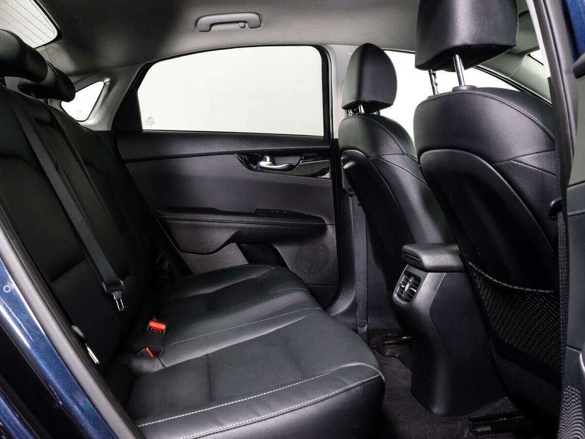 Kia Cerato с пробегом — 2018 год. Фото: #13
