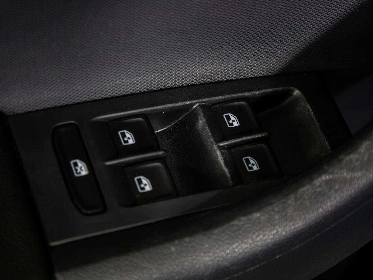 Skoda Rapid с пробегом — 2017 год. Фото: #16