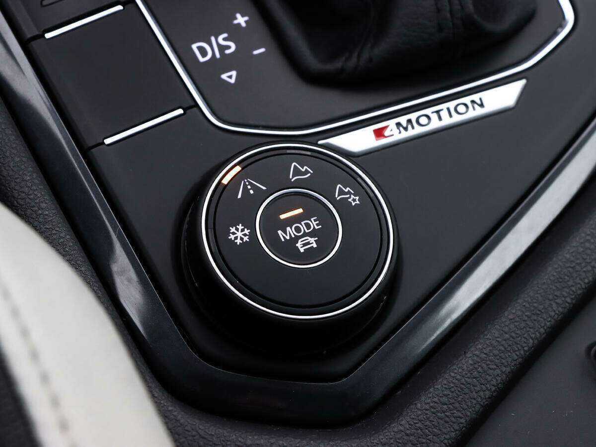 Volkswagen Tiguan с пробегом — 2020 год. Фото: #12