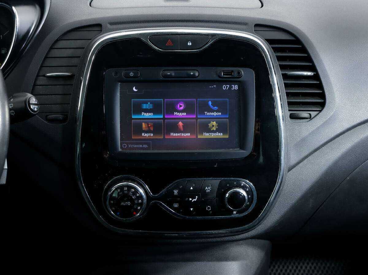 Renault Kaptur с пробегом — 2017 год. Фото: #11