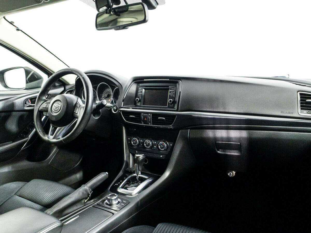 Mazda 6 с пробегом — 2014 год. Фото: #8