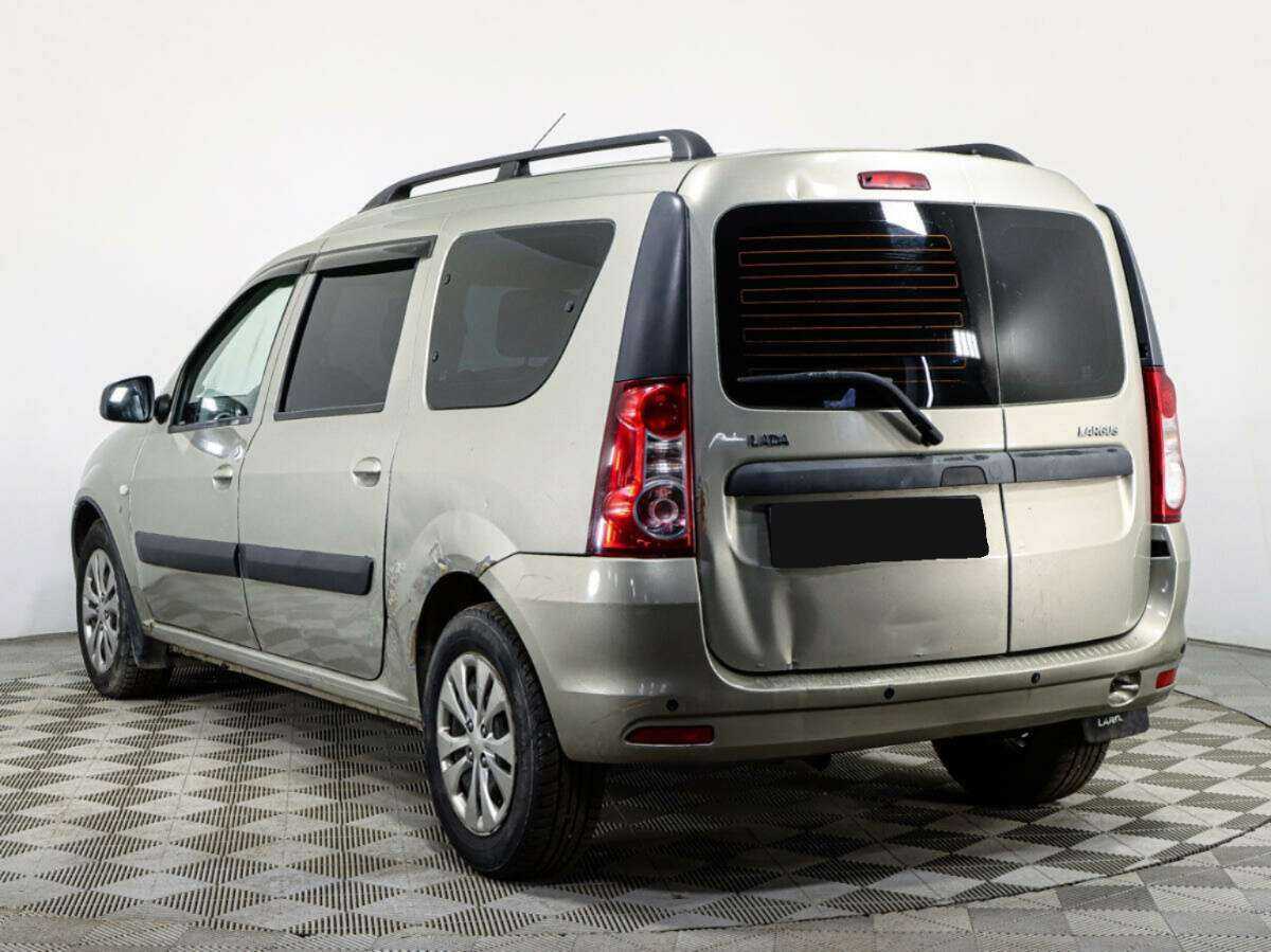 Lada (ВАЗ) Largus с пробегом — 2013 год. Фото: #5