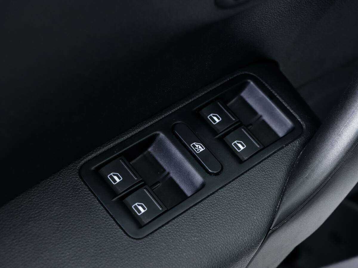 Volkswagen Polo с пробегом — 2016 год. Фото: #15