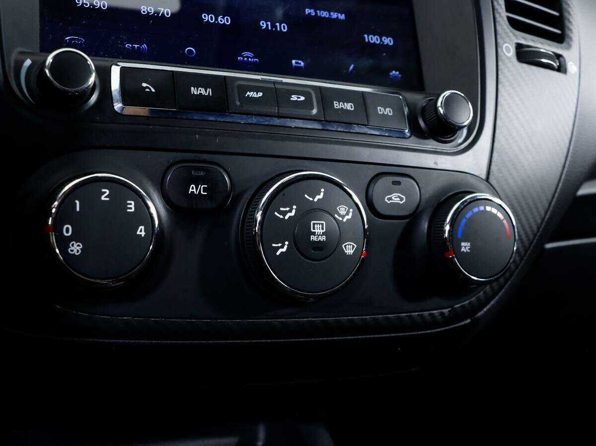 Kia Cerato с пробегом — 2016 год. Фото: #12