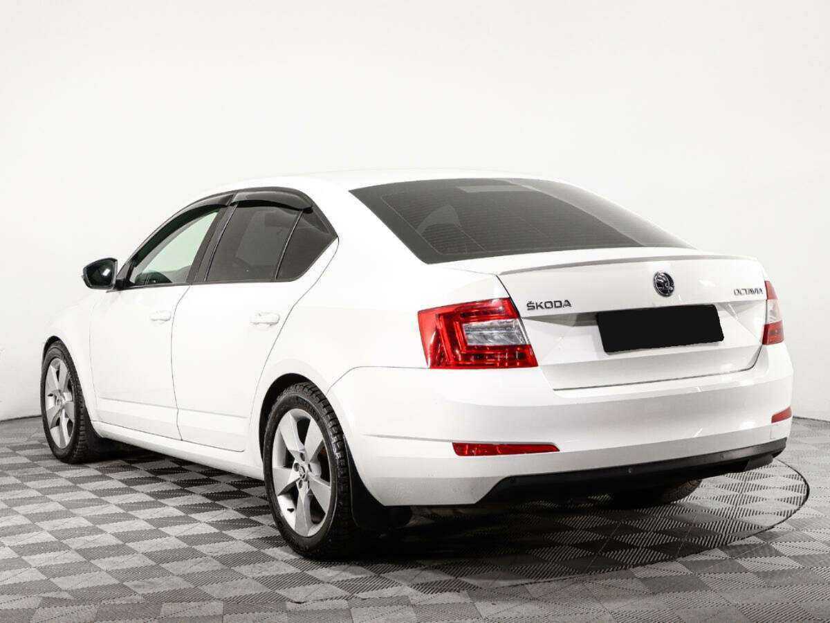 Skoda Octavia с пробегом — 2015 год. Фото: #5