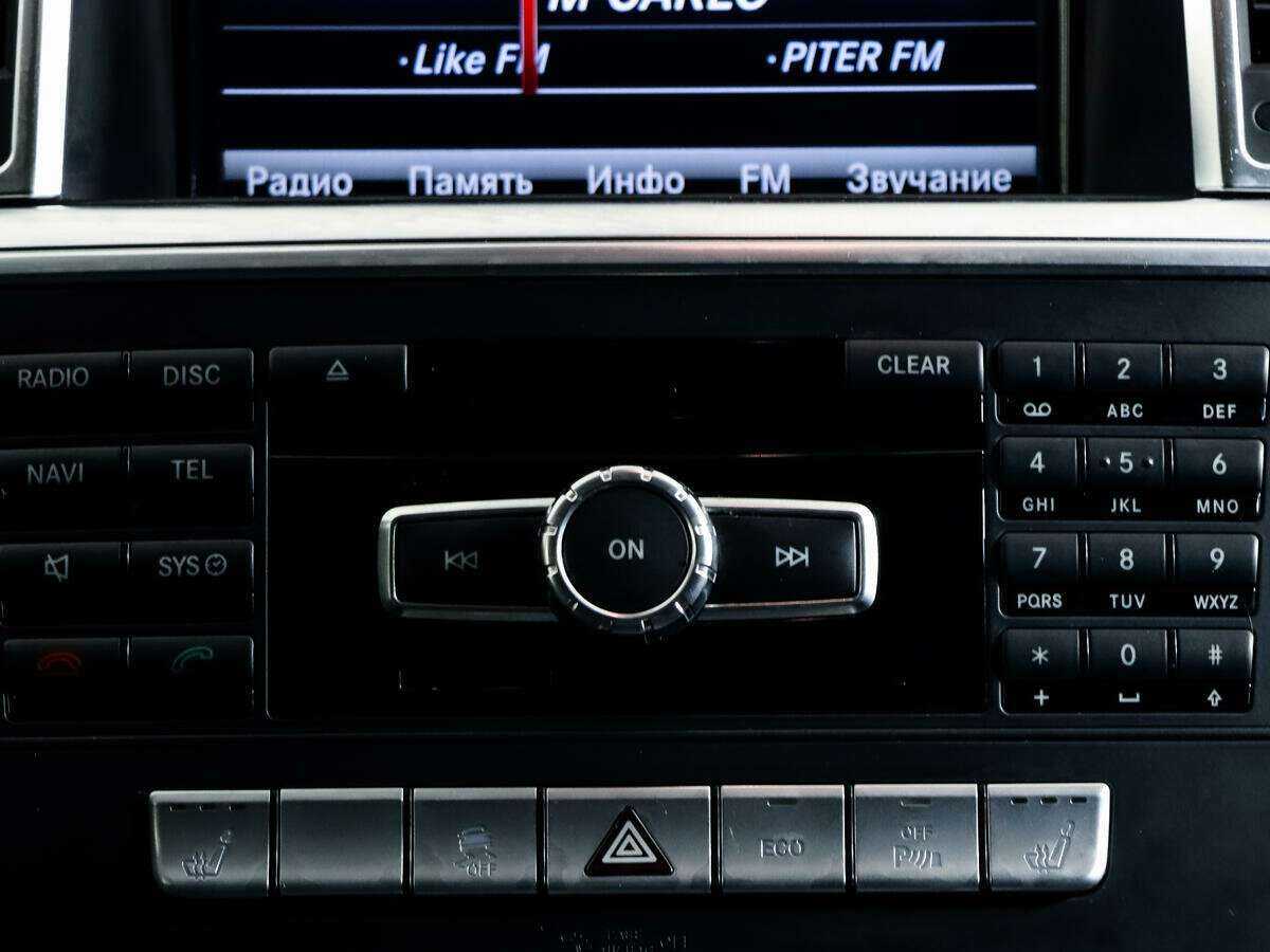 Mercedes-Benz M-Класс с пробегом — 2012 год. Фото: #13