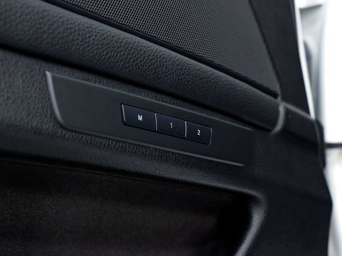 BMW 5 серии с пробегом — 2013 год. Фото: #12