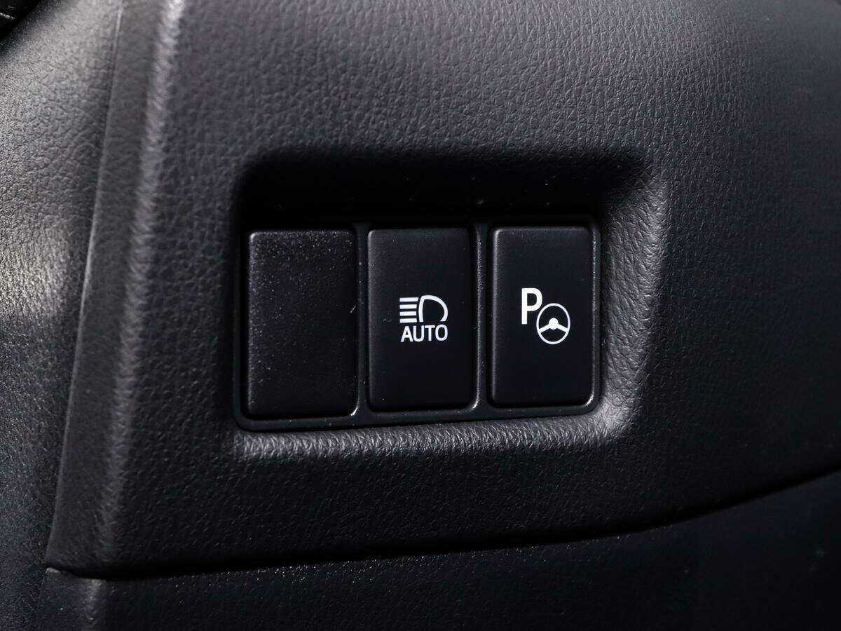 Toyota C-HR с пробегом — 2018 год. Фото: #19