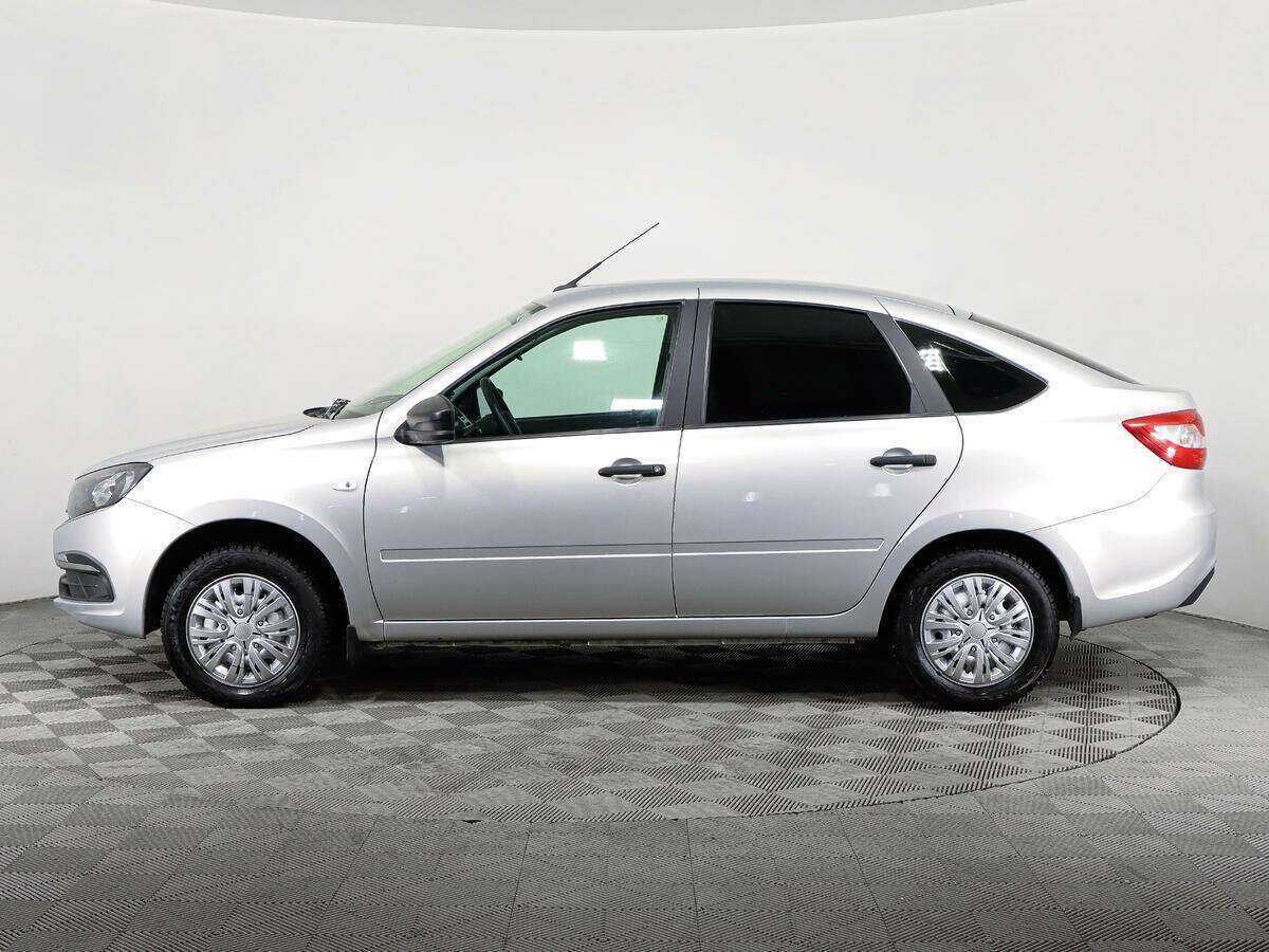 Lada (ВАЗ) Granta с пробегом — 2020 год. Фото: #7