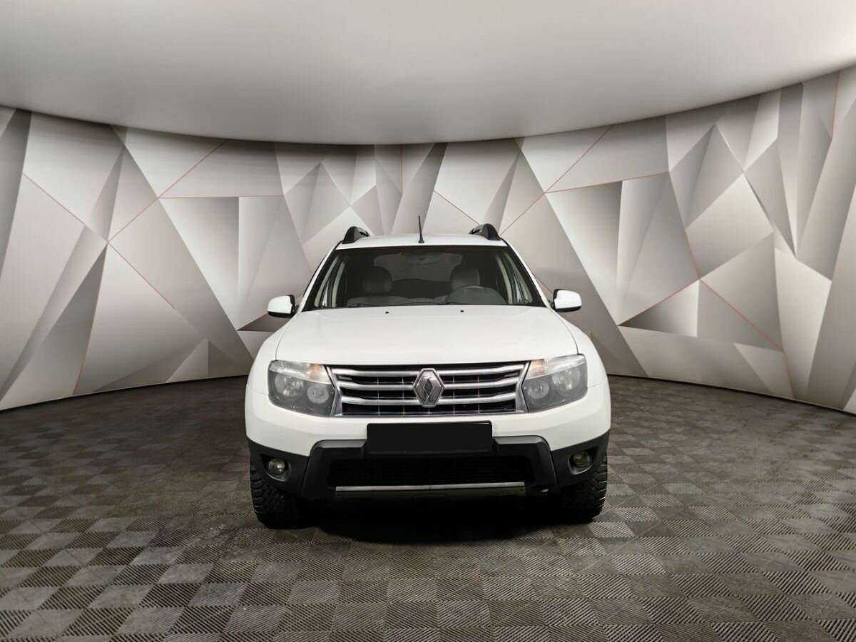 Renault Duster с пробегом — 2012 год. Фото: #6