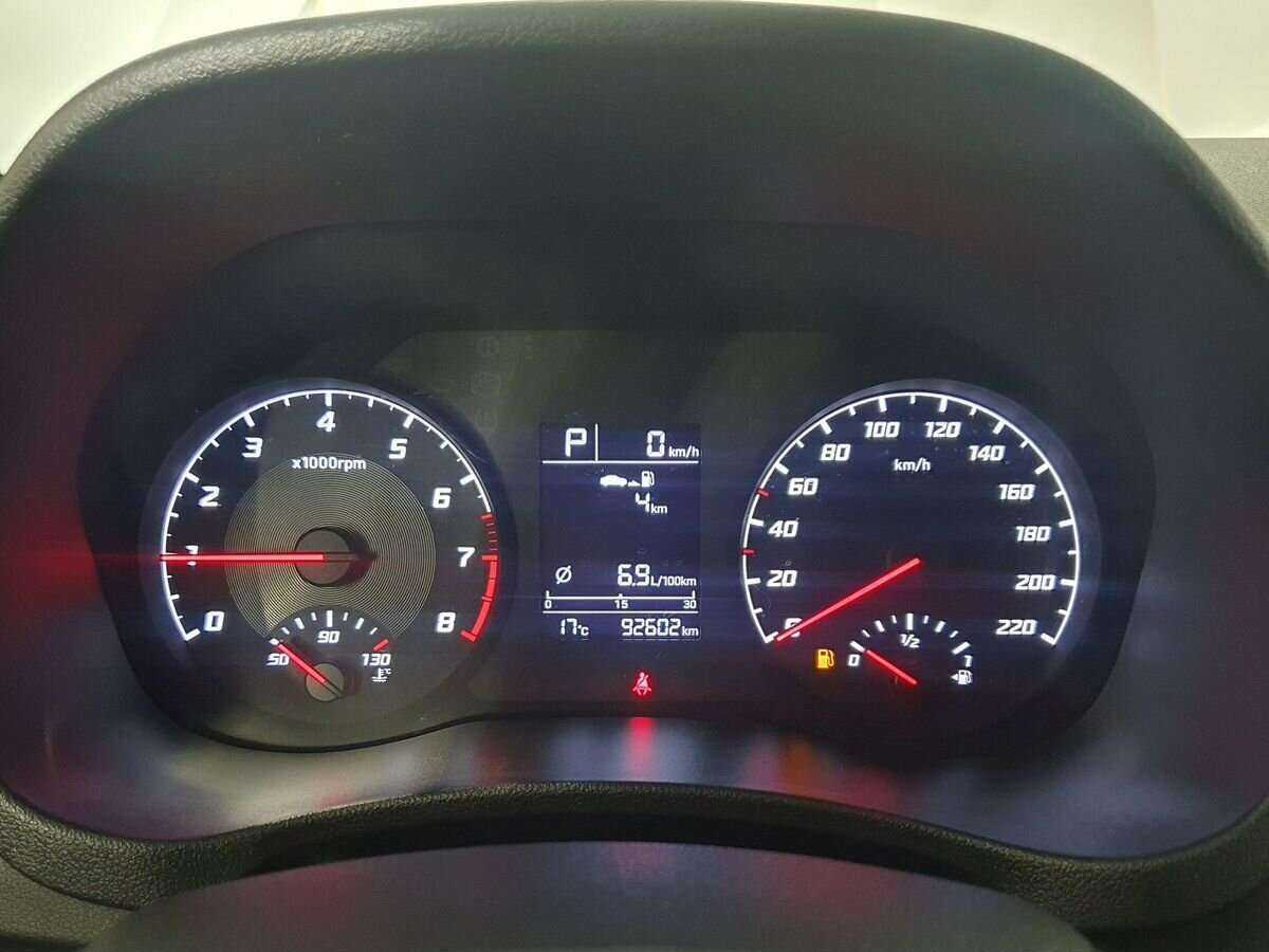 Hyundai Solaris с пробегом — 2021 год. Фото: #10