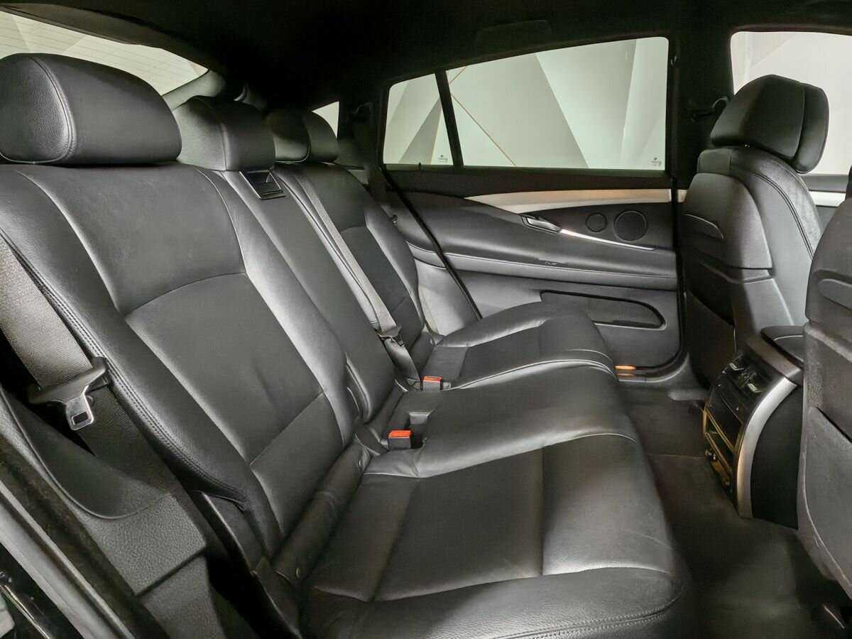 BMW 5 серии с пробегом — 2013 год. Фото: #11