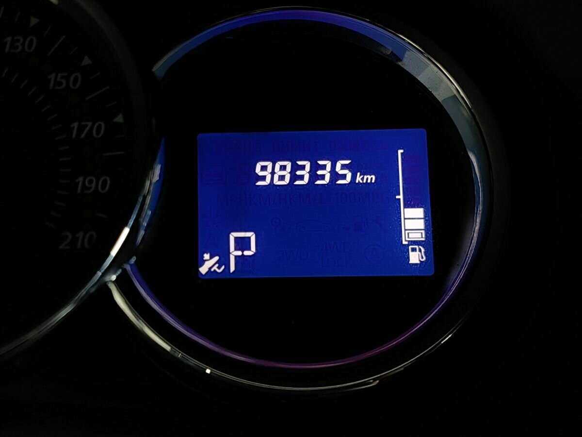 Renault Sandero с пробегом — 2017 год. Фото: #16