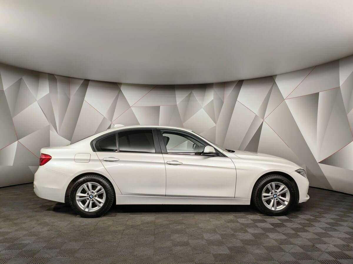 BMW 3 серии с пробегом — 2018 год. Фото: #5