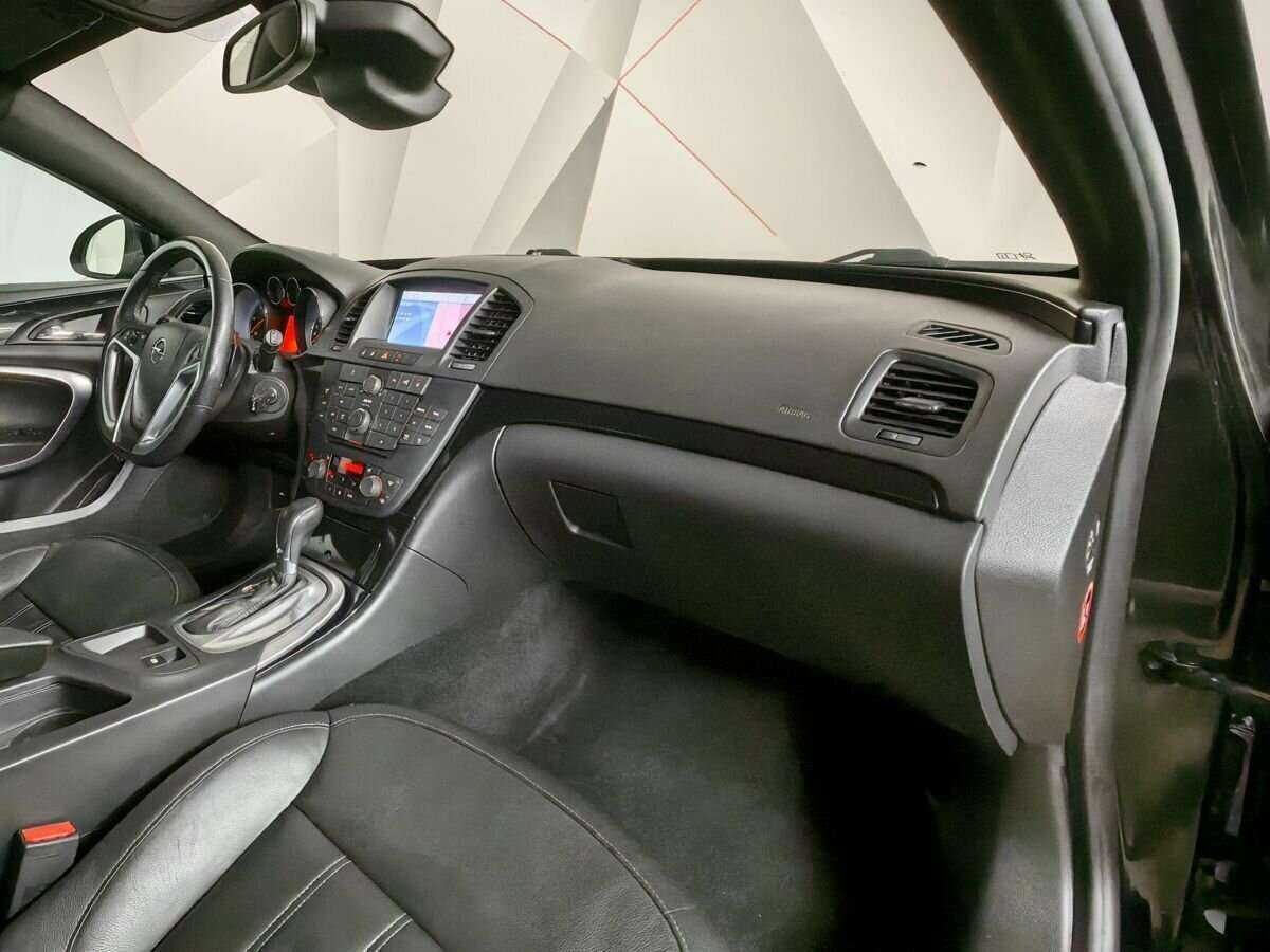 Opel Insignia с пробегом — 2013 год. Фото: #8