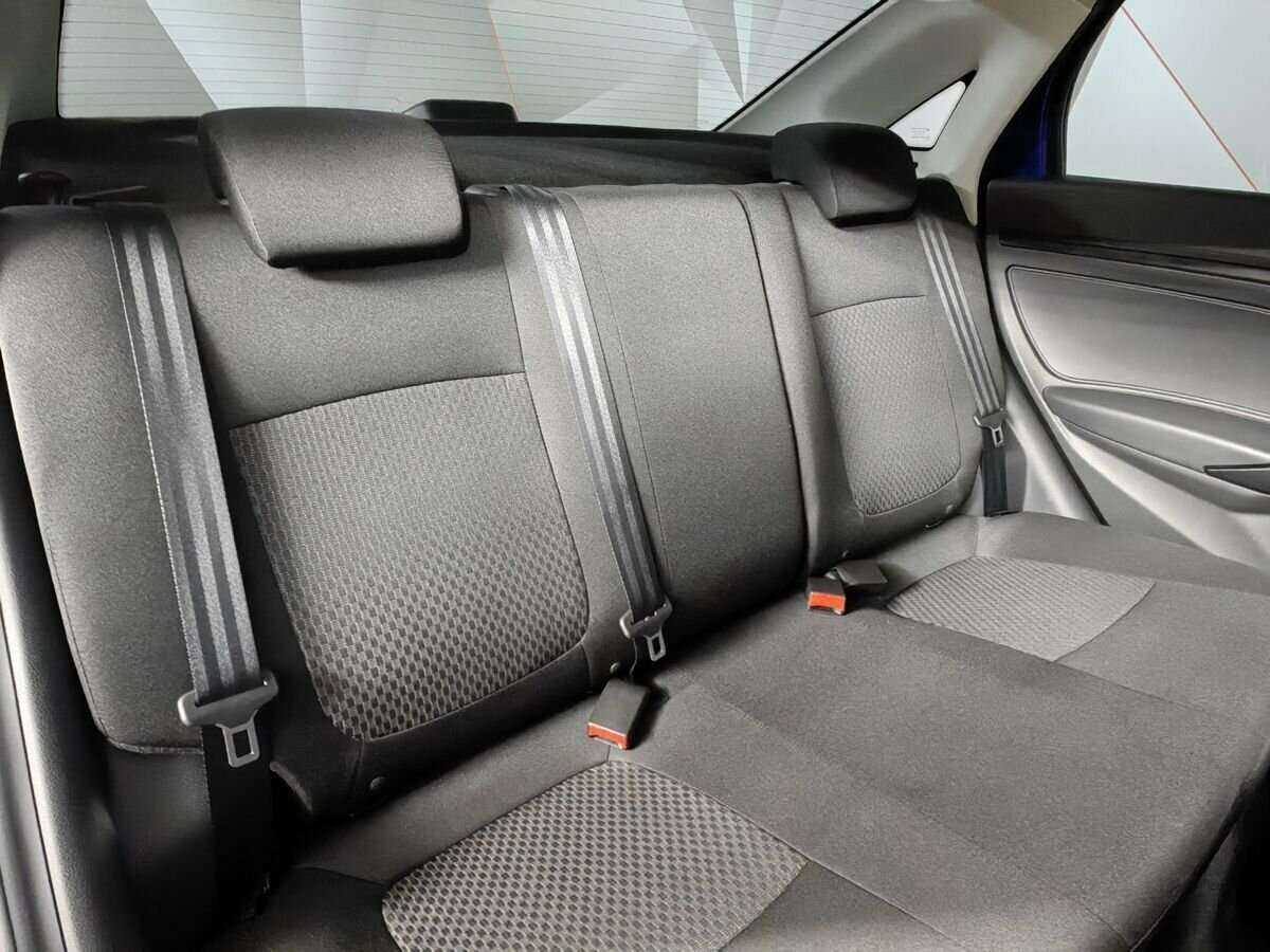 Lada (ВАЗ) Vesta с пробегом — 2021 год. Фото: #12