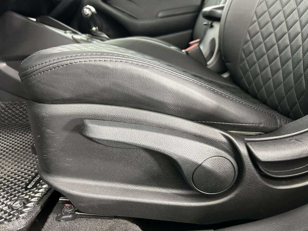 Kia Cerato с пробегом — 2014 год. Фото: #9