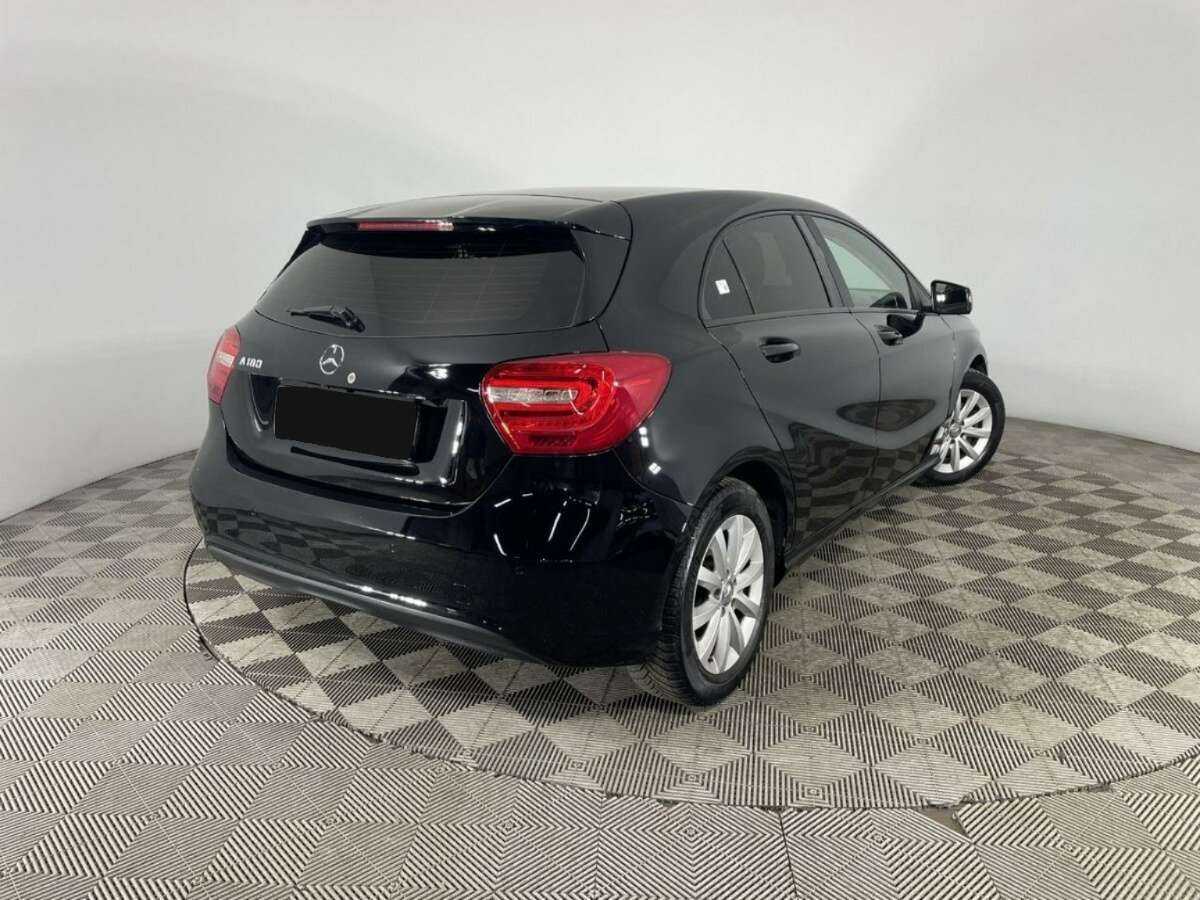 Mercedes-Benz A-Класс с пробегом — 2014 год. Фото: #5