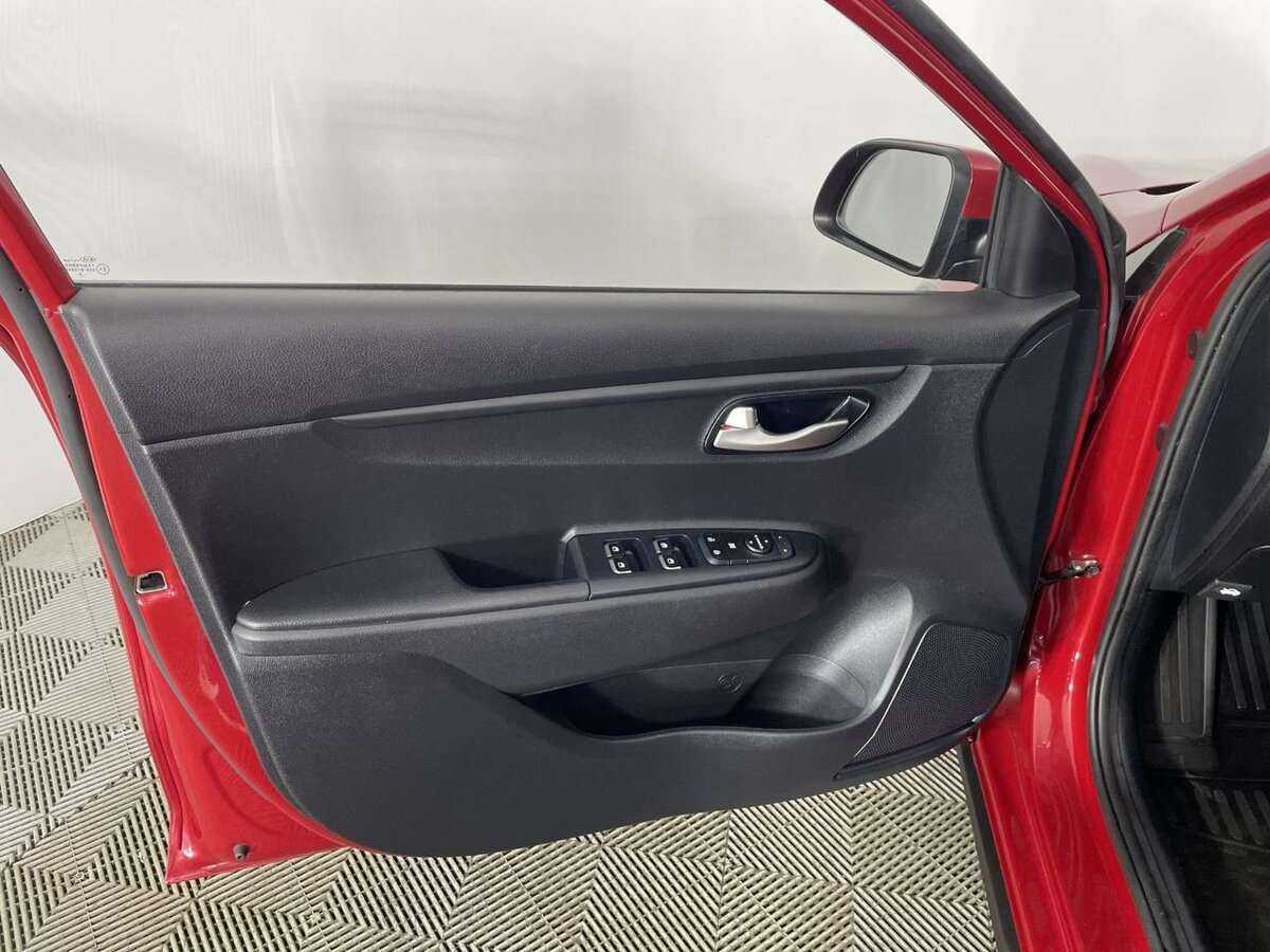Kia Rio с пробегом — 2021 год. Фото: #7