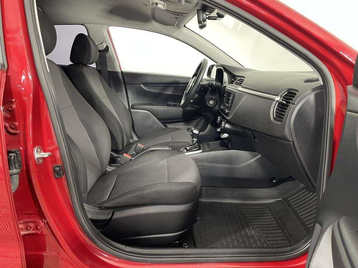 Kia Rio с пробегом — 2021 год. Фото: #13