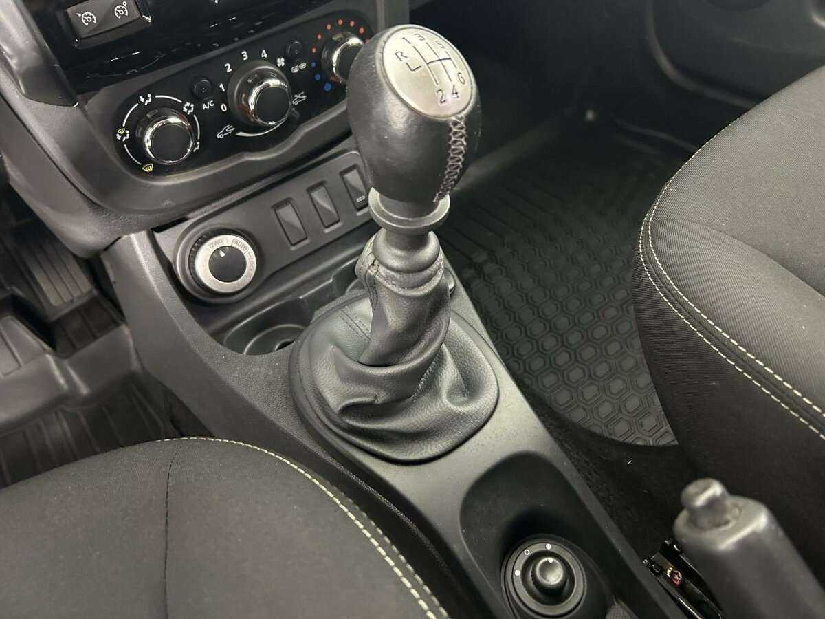 Renault Duster с пробегом — 2017 год. Фото: #12