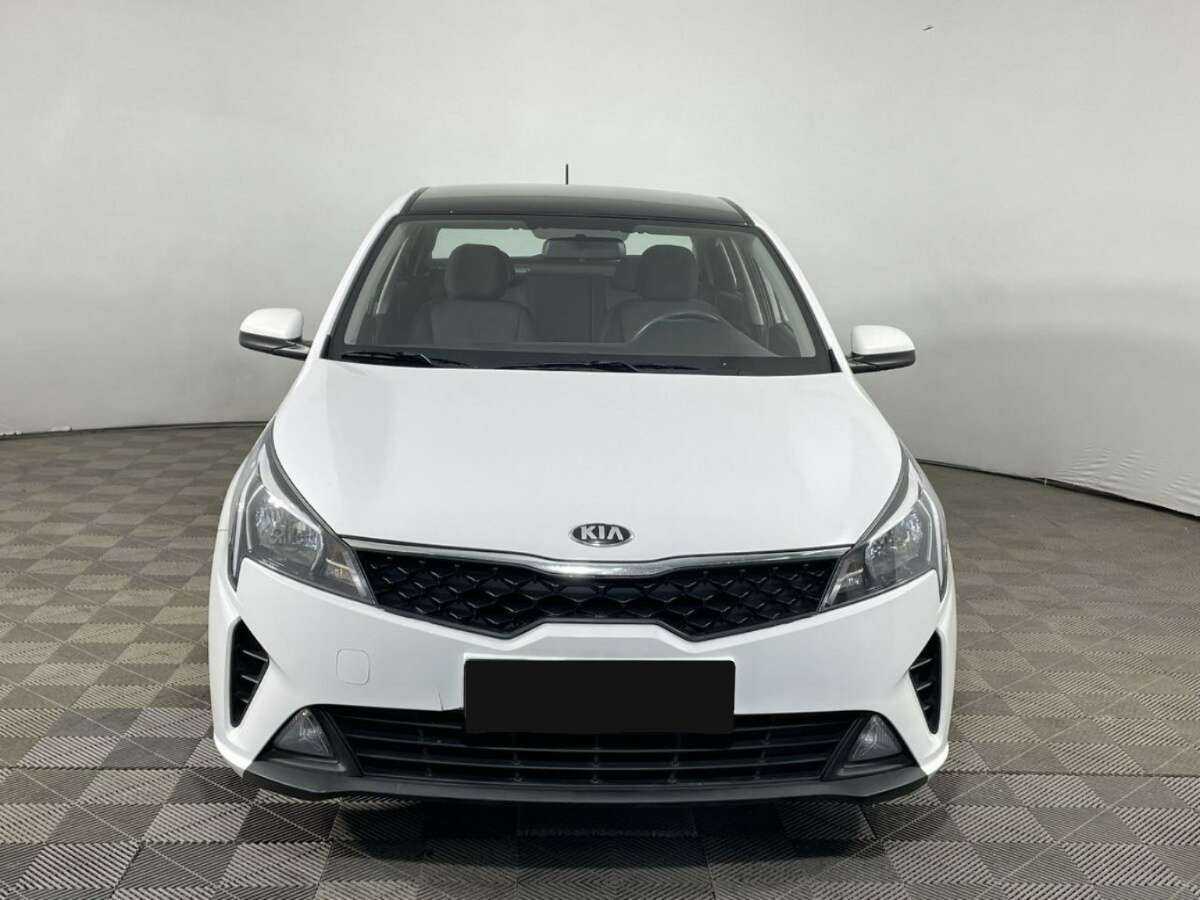 Kia Rio с пробегом — 2021 год. Фото: #1