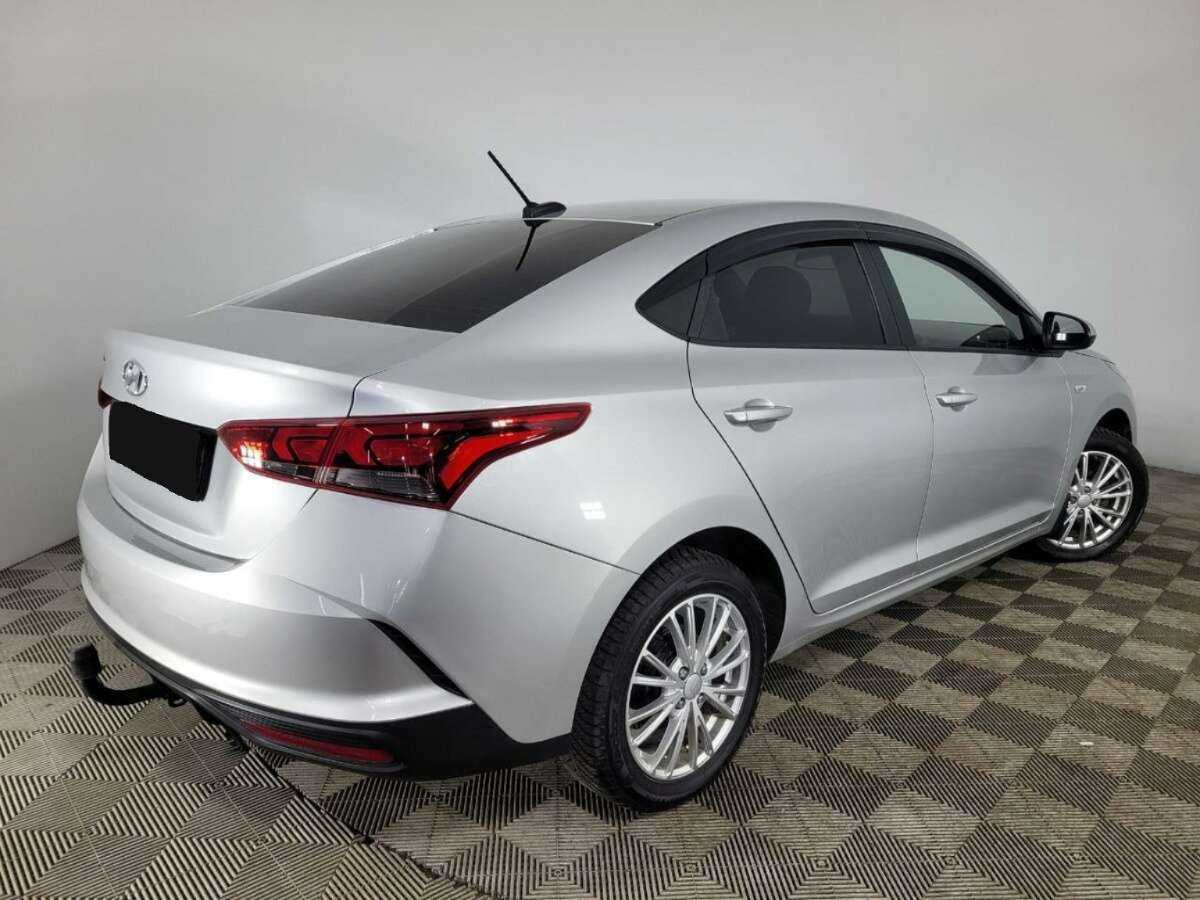 Hyundai Solaris с пробегом — 2021 год. Фото: #5