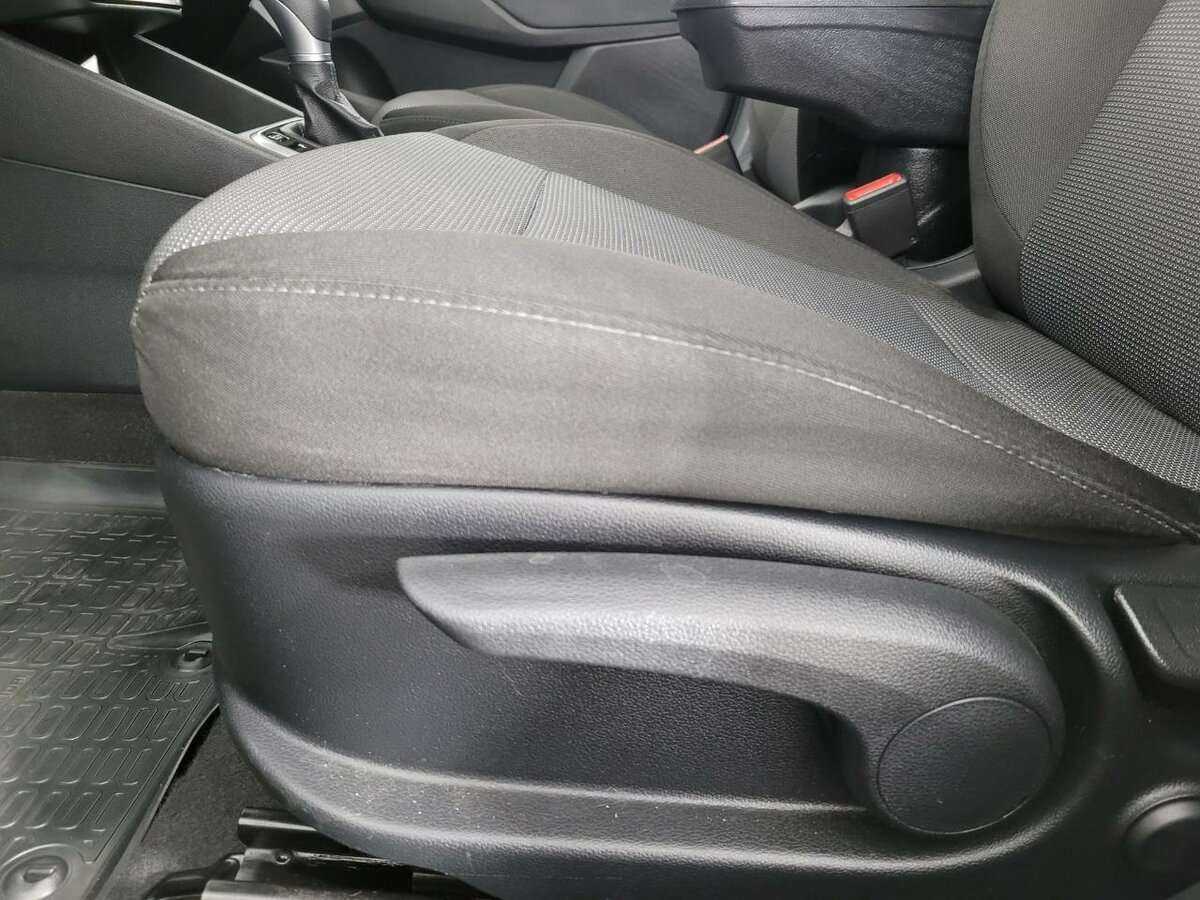 Hyundai Solaris с пробегом — 2021 год. Фото: #9